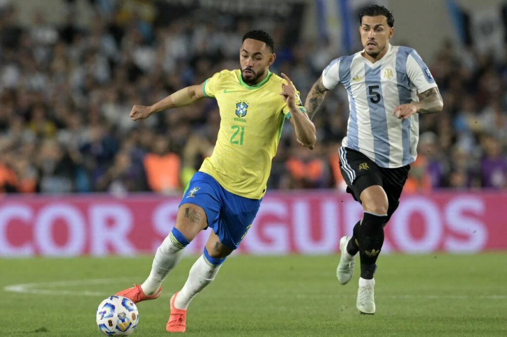 5200648_152b2ce61ffc8ff-1024x682 Brasil sofre goleada histórica contra a Argentina nas Eliminatórias